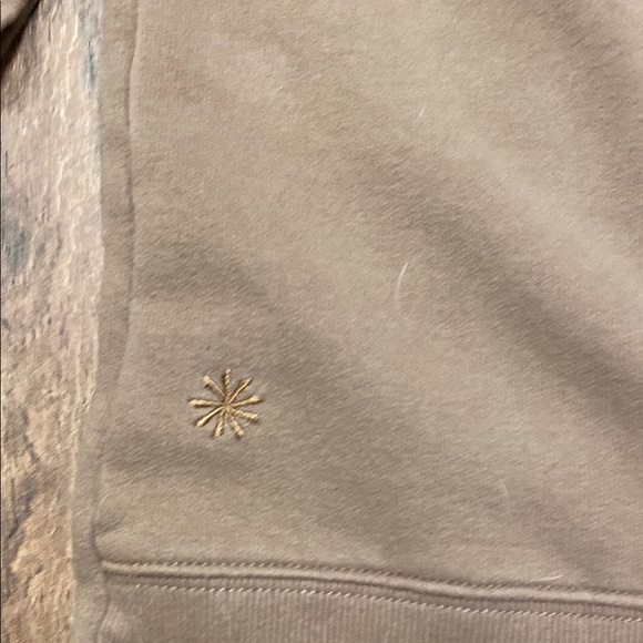 Women’s Athleta Hoodie size small - Picture 6 of 7